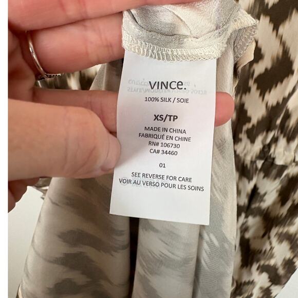 Vince Sahara Silk Ikat Printed Tie Waist Collared Button Down Midi Dress XS - Picture 5 of 6